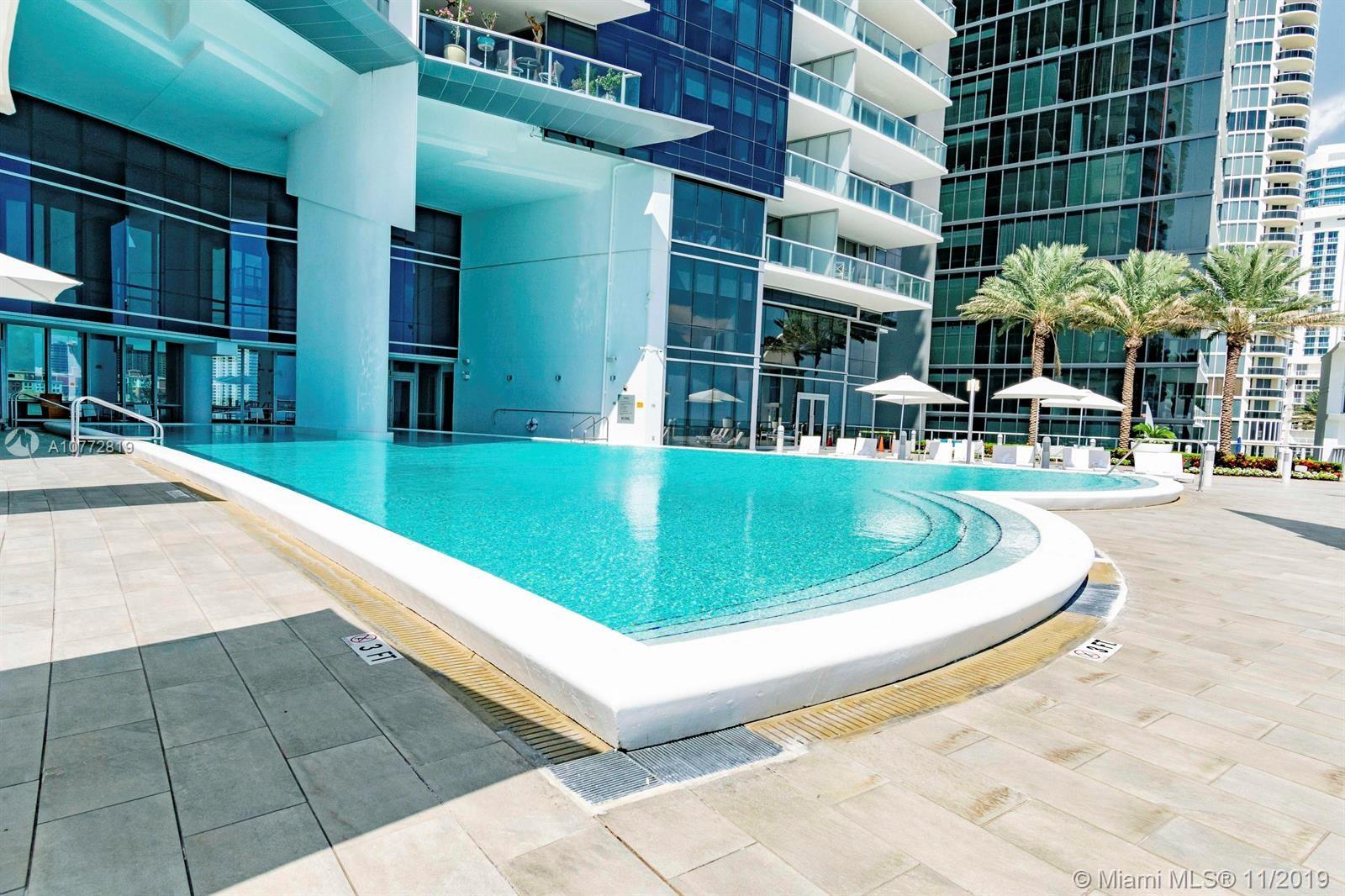 Sunny Isles Beach, FL 33160,17121 Collins Ave #2805