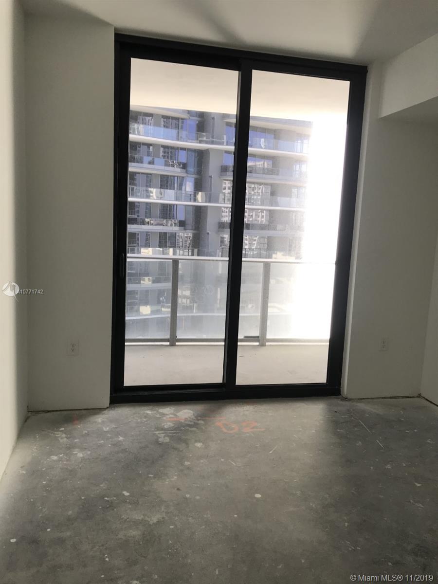 Miami, FL 33131,1010 Brickell Ave #2207