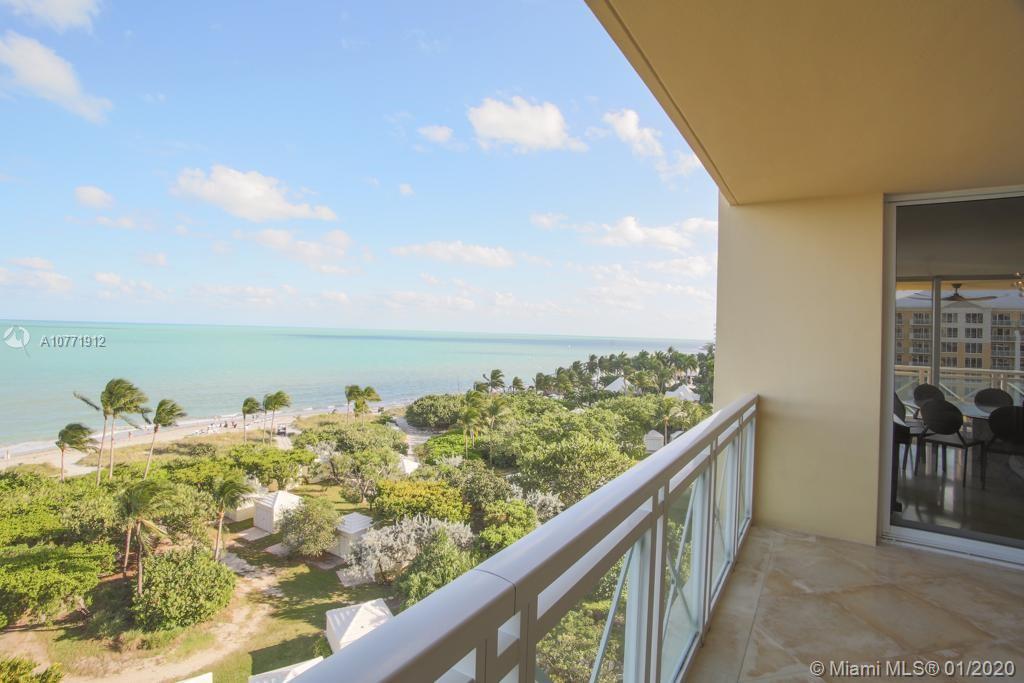 Key Biscayne, FL 33149,430 Grand Bay Dr #701