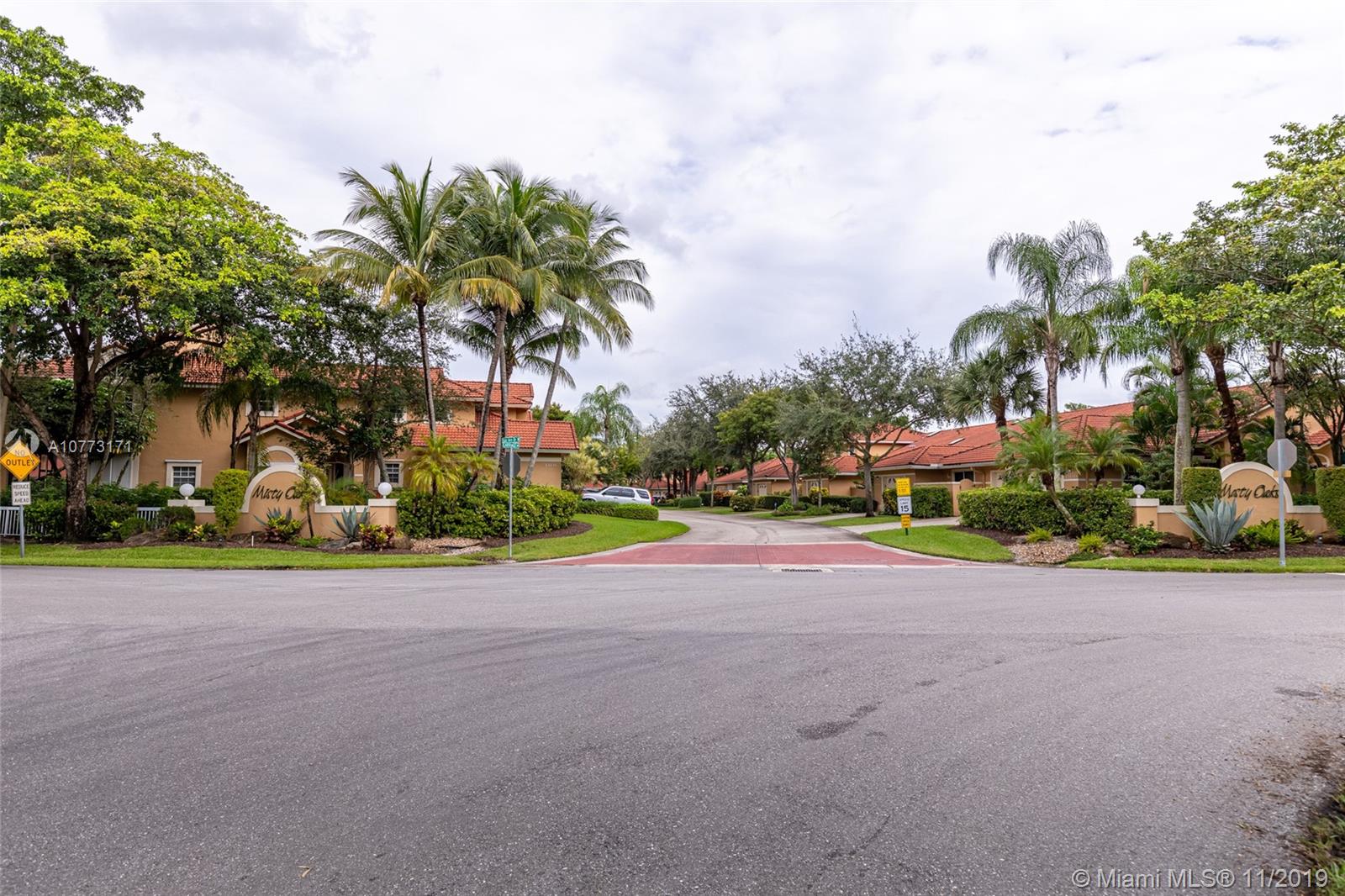 4101 Carriage Dr #C1,  Pompano Beach,  FL 33069