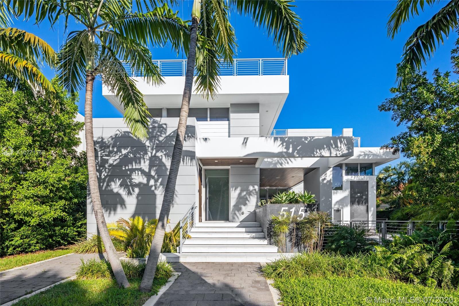 515 Harbor Dr, Key Biscayne, FL 33149