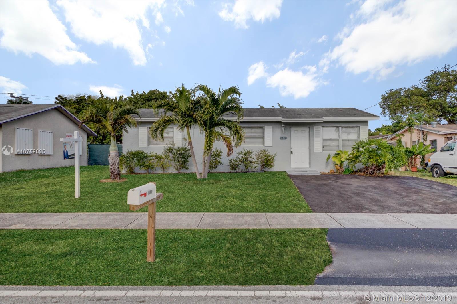 2851 NW 24th St, Fort Lauderdale, FL 33311