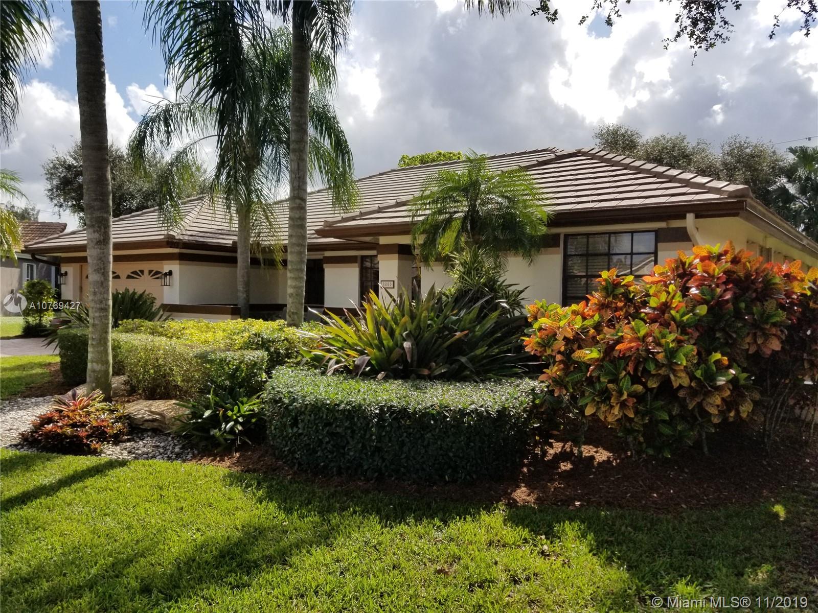 Davie, FL 33328,8800 Southern Orchard Rd S