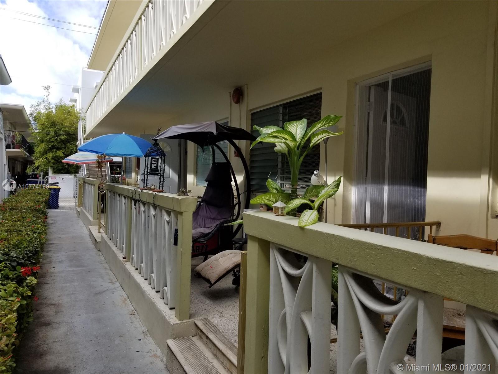 Miami Beach, FL 33139,944 Meridian Ave #3