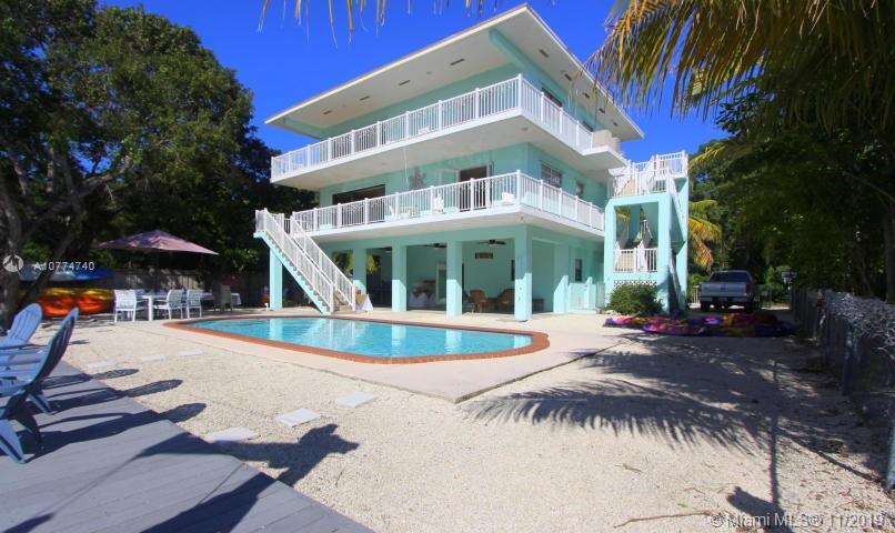 101 2nd Ln, Other City - Keys/islands/caribbean, FL 33037