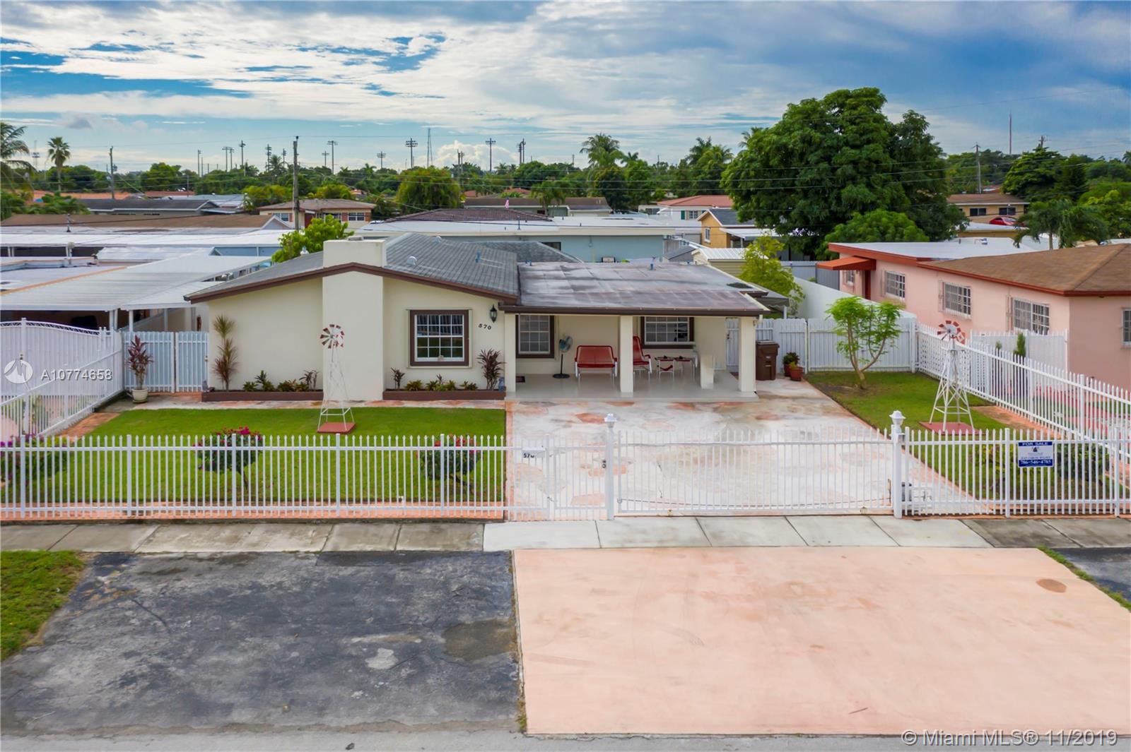 Hialeah, FL 33012,570 W 36th PL