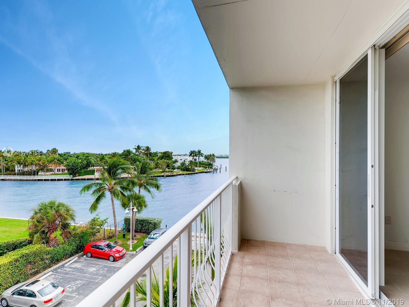 10350 W Bay Harbor Dr #4P, Bay Harbor Islands, FL 33154