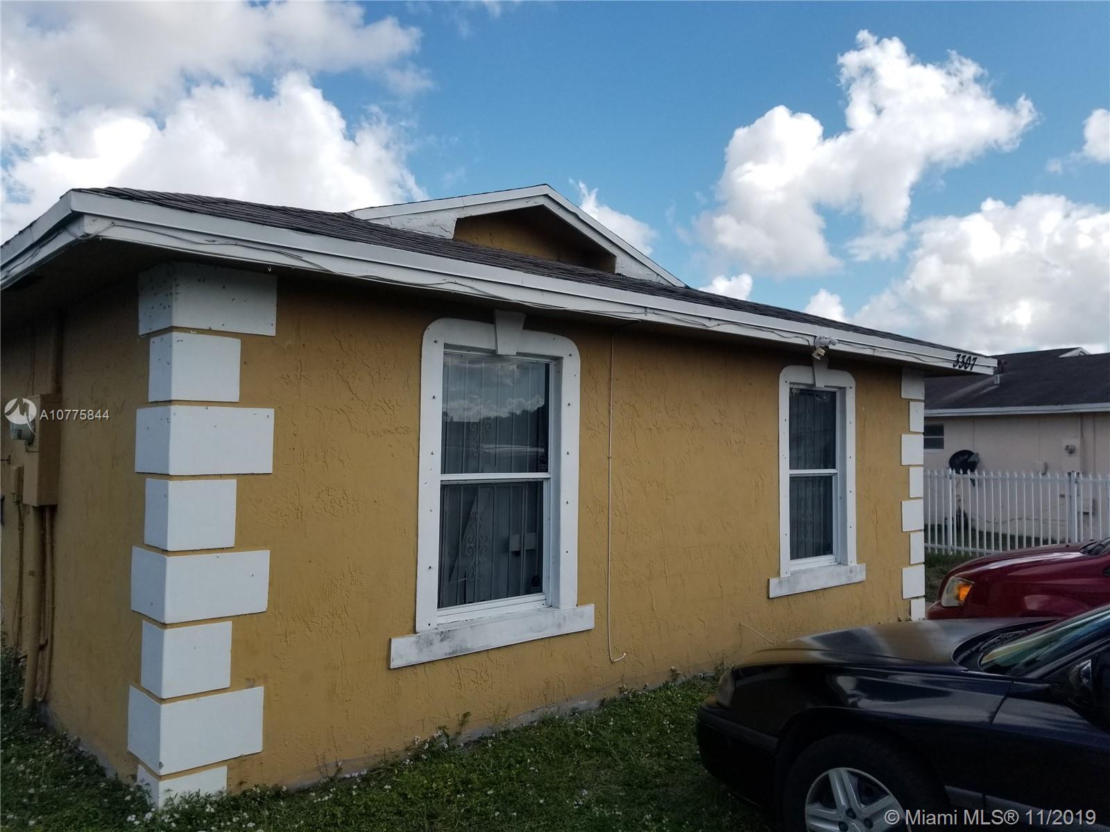 3307 NW 193rd St, Miami Gardens, FL 33056