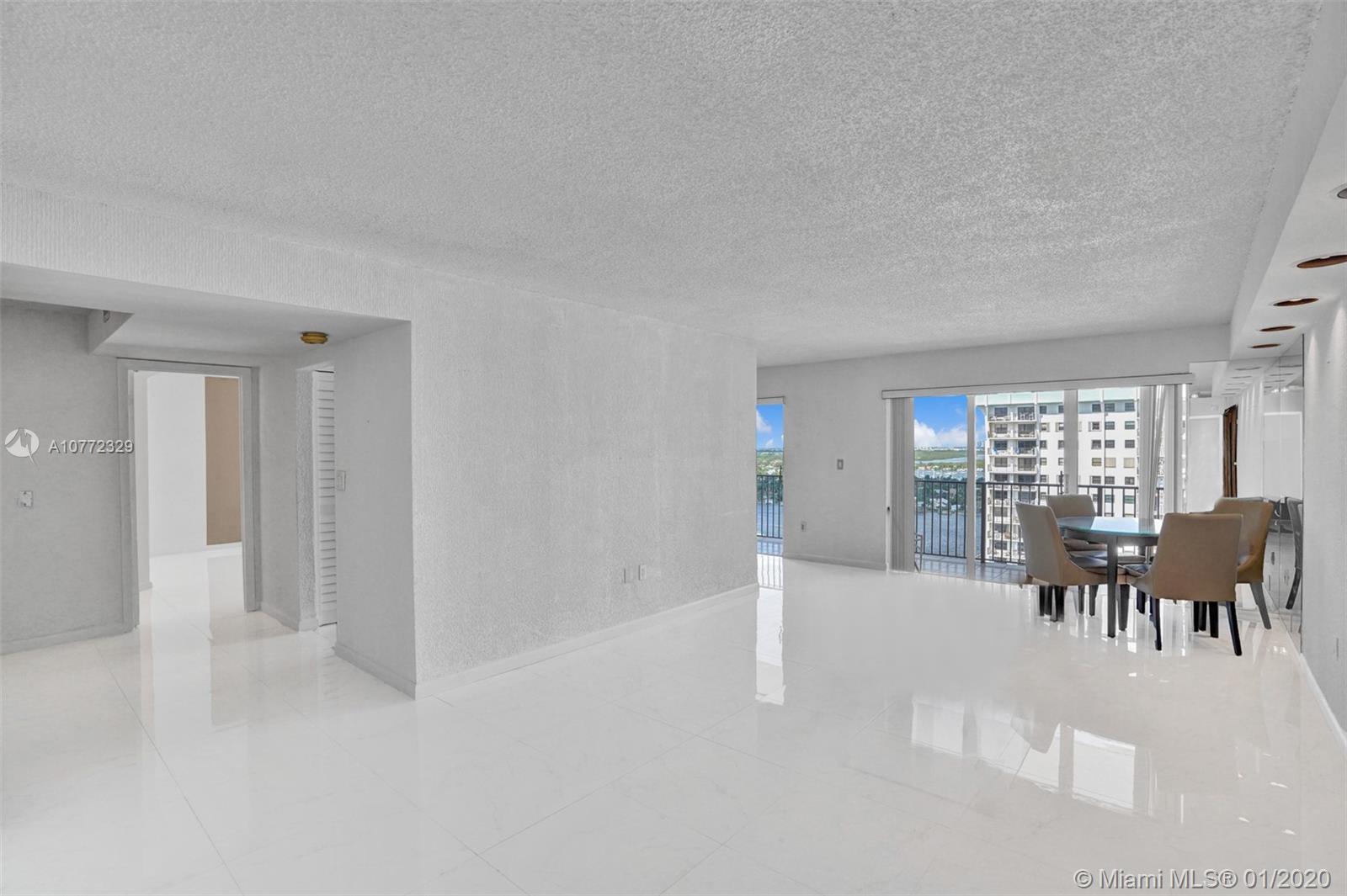 Hollywood, FL 33019,1201 S Ocean Dr #2309S