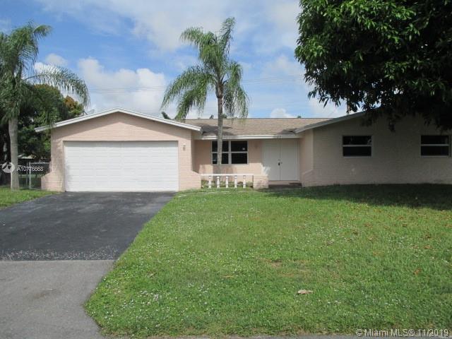 1067 SW 28th Ave, Boynton Beach, FL 33426