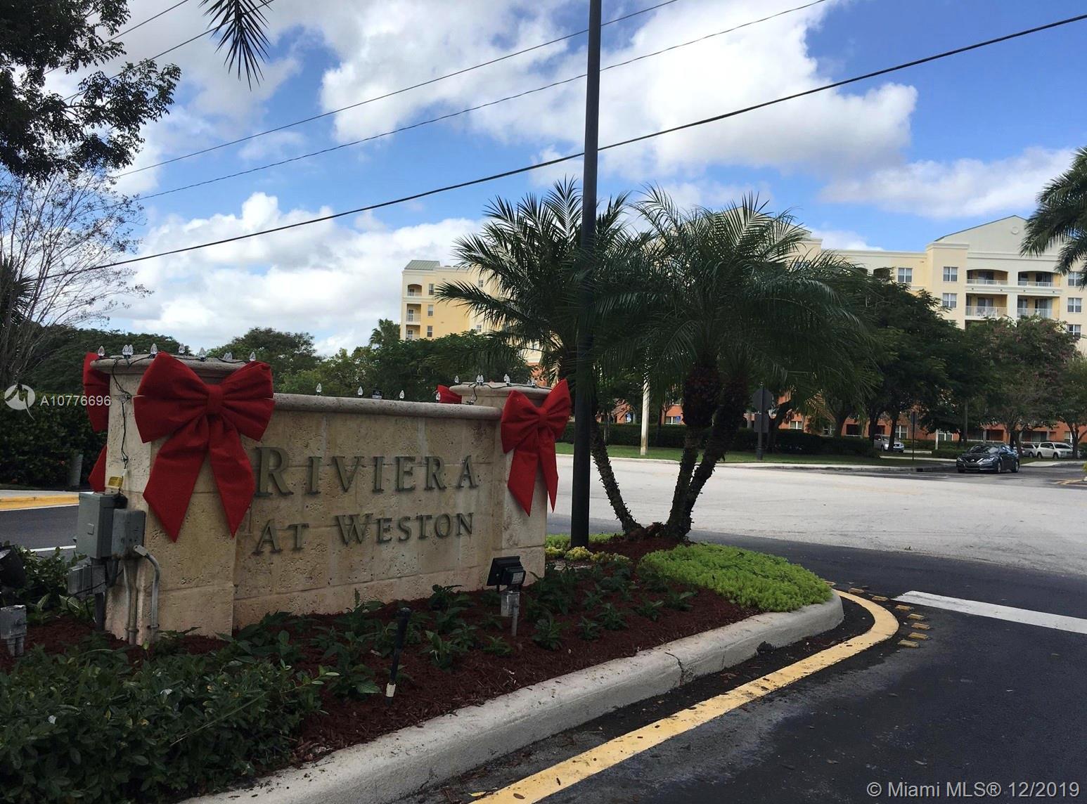 Weston, FL 33326,242 Riviera Cir