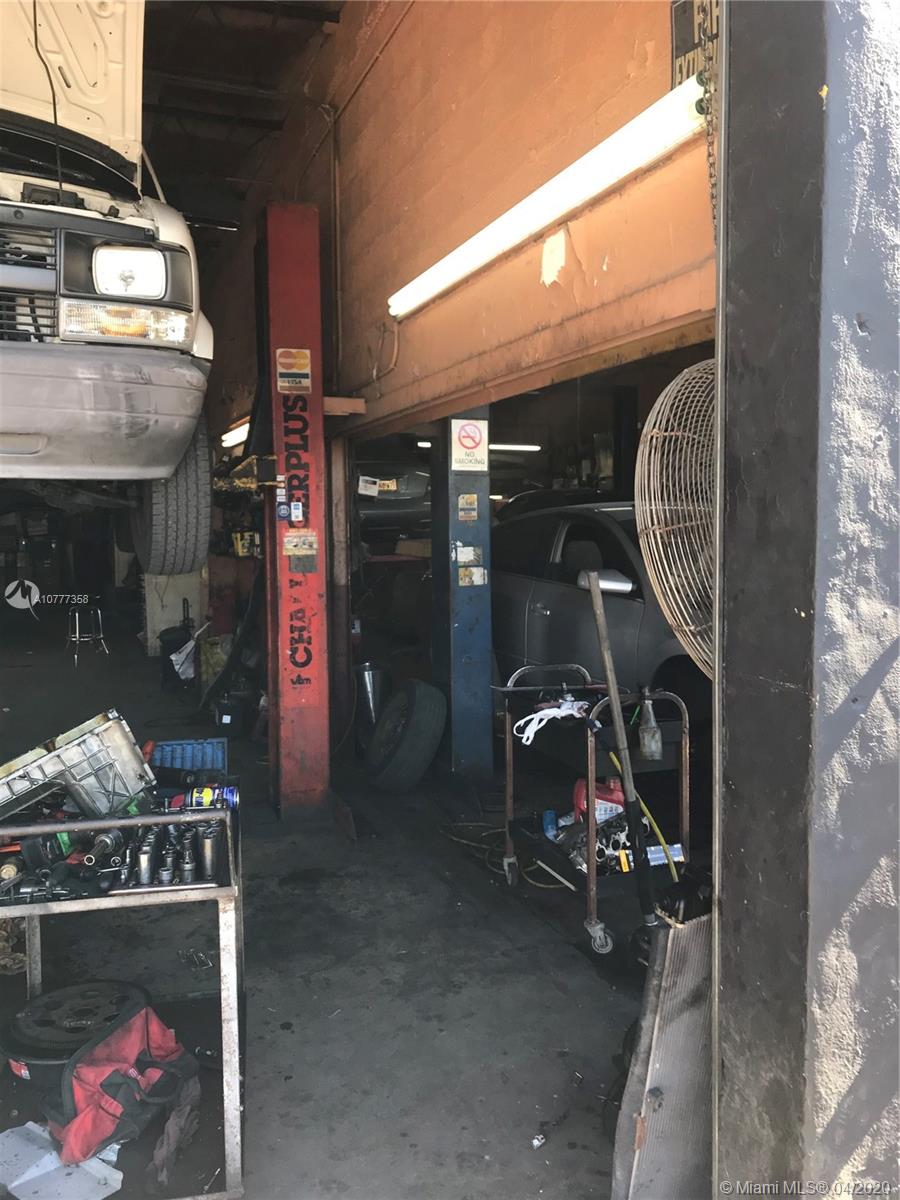 Hialeah, FL 33013,5195 E 10th Ave