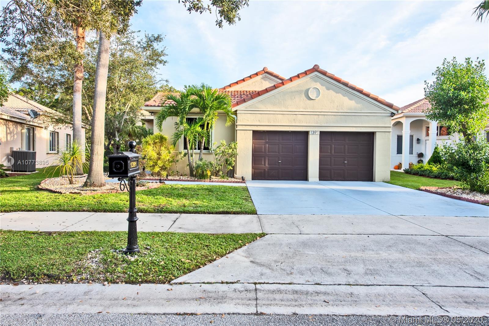 1391 Camellia Cir, Weston, FL 33326