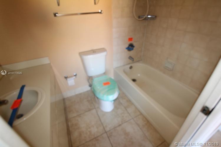 Hialeah, FL 33016,2780 W 62nd St #203