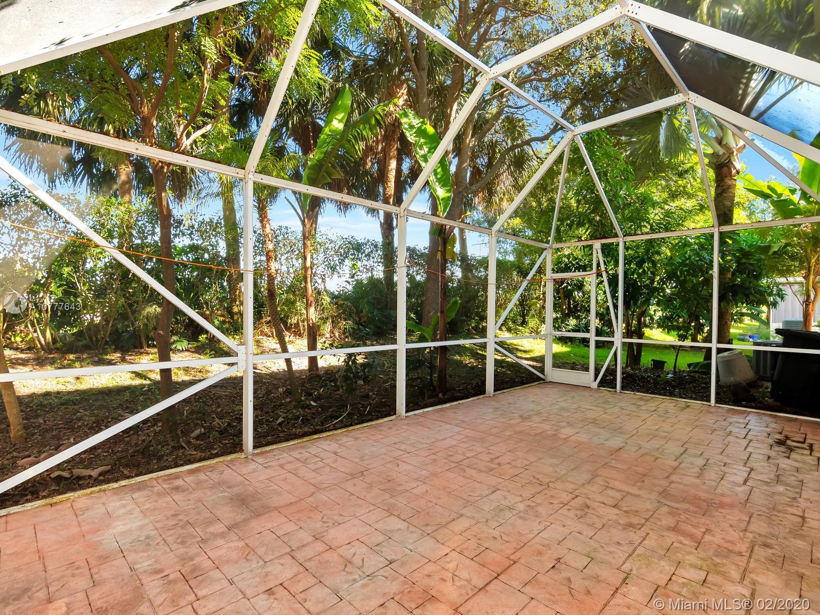 Pembroke Pines, FL 33024,7541 NW 23rd St