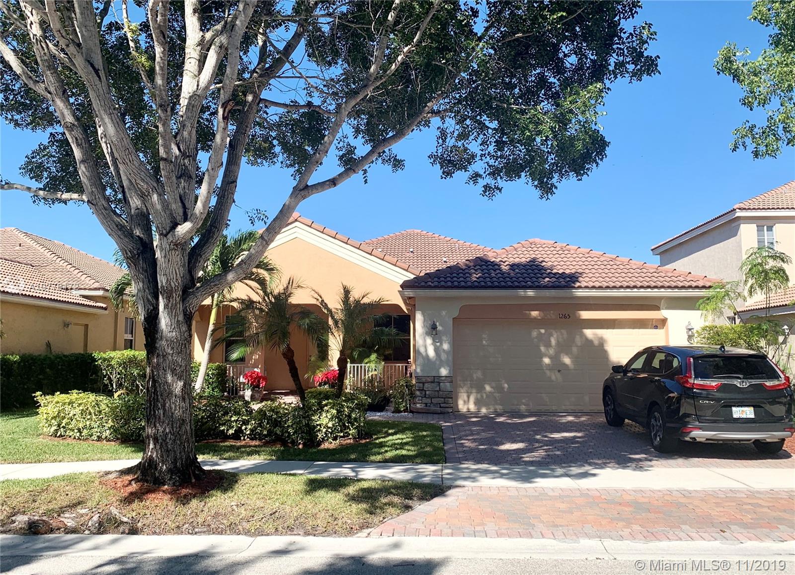 1265 Chenille Cir, Weston, FL 33327