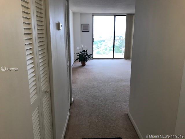 North Miami, FL 33181,13499 Biscayne Blvd #1611