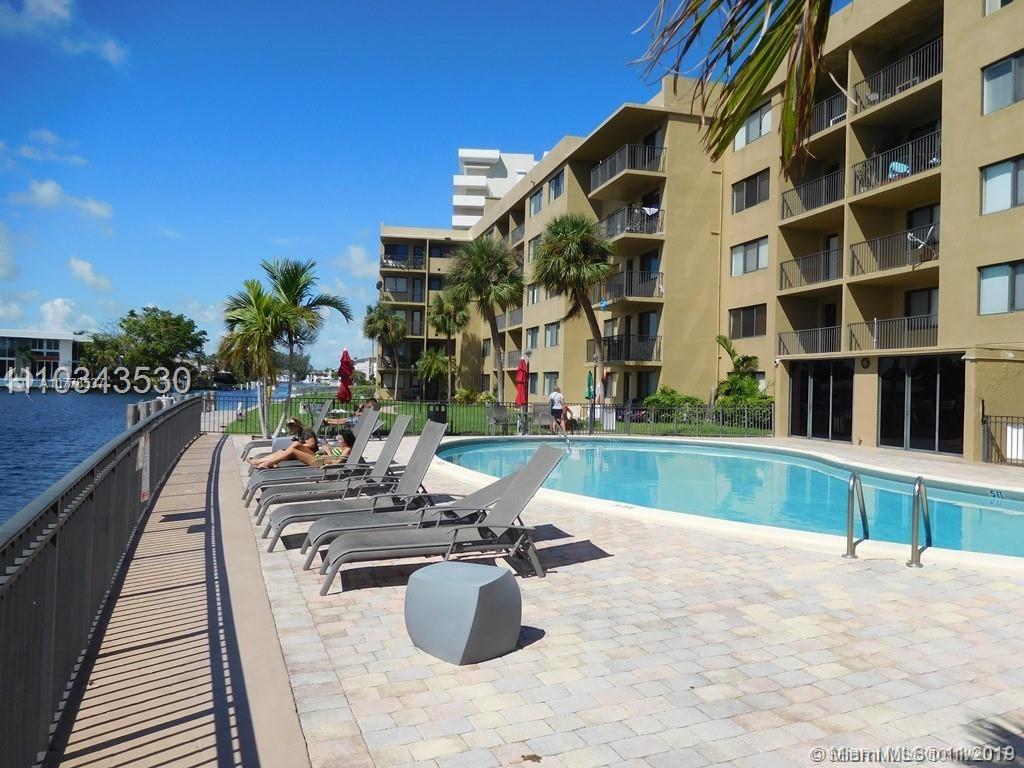 Hallandale Beach, FL 33009,301 Golden Isles Dr #414