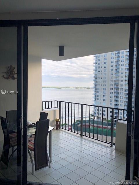 Miami, FL 33131,520 Brickell Key Drive #A-1201