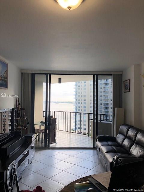 Miami, FL 33131,520 Brickell Key Drive #A-1201