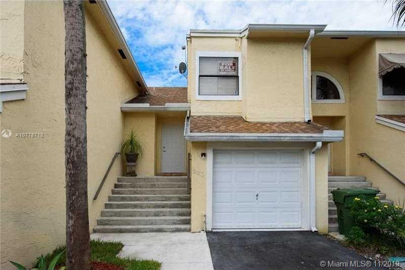 230 SW 95th Ter 230, Pembroke Pines, FL 33025