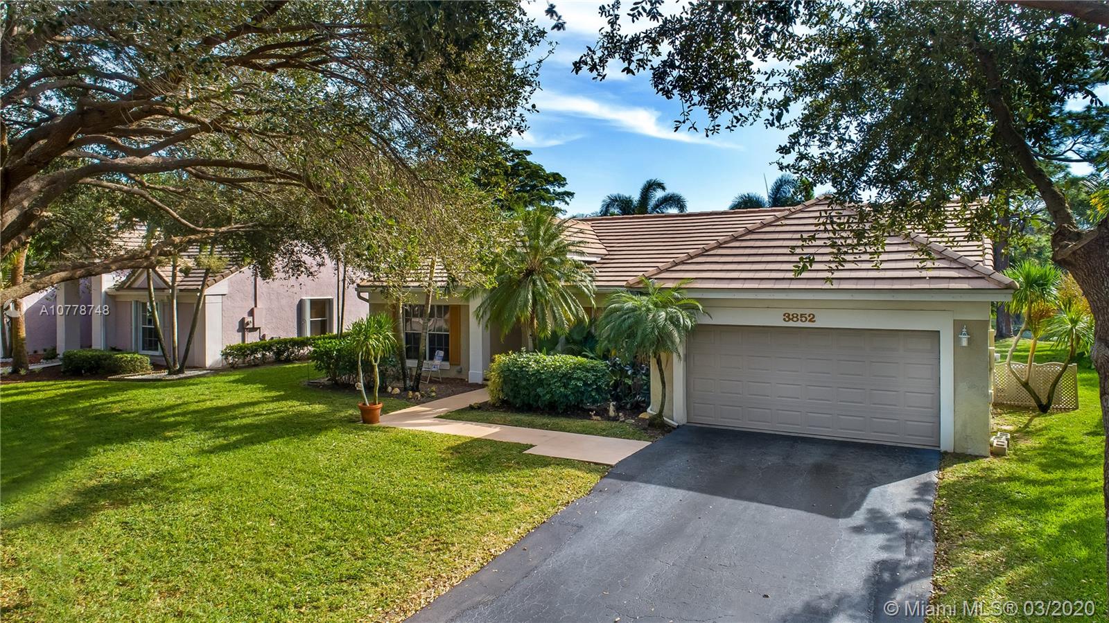 Delray Beach, FL 33445,3852 Satin Leaf Ct