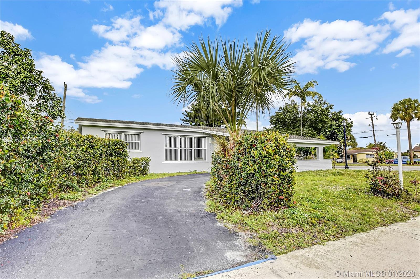 6101 NW 15th Street, Sunrise, FL 33313