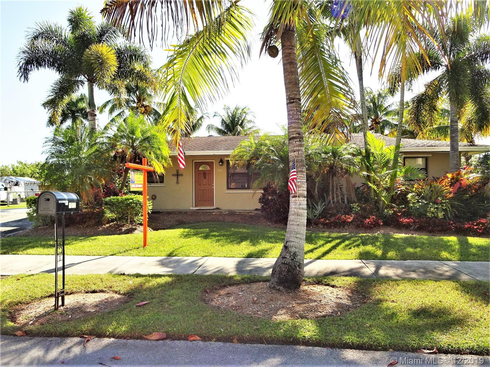 1010 NW 19 St, Homestead, FL 33030