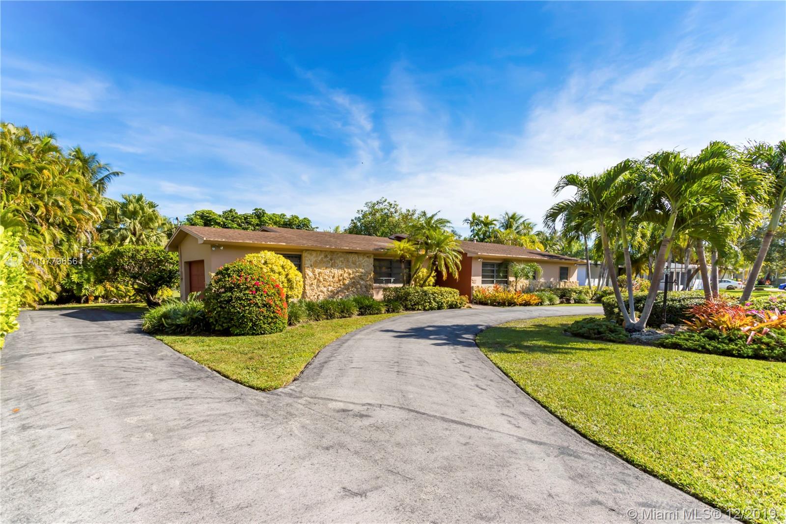 Palmetto Bay, FL 33158,13805 SW 74th Ct