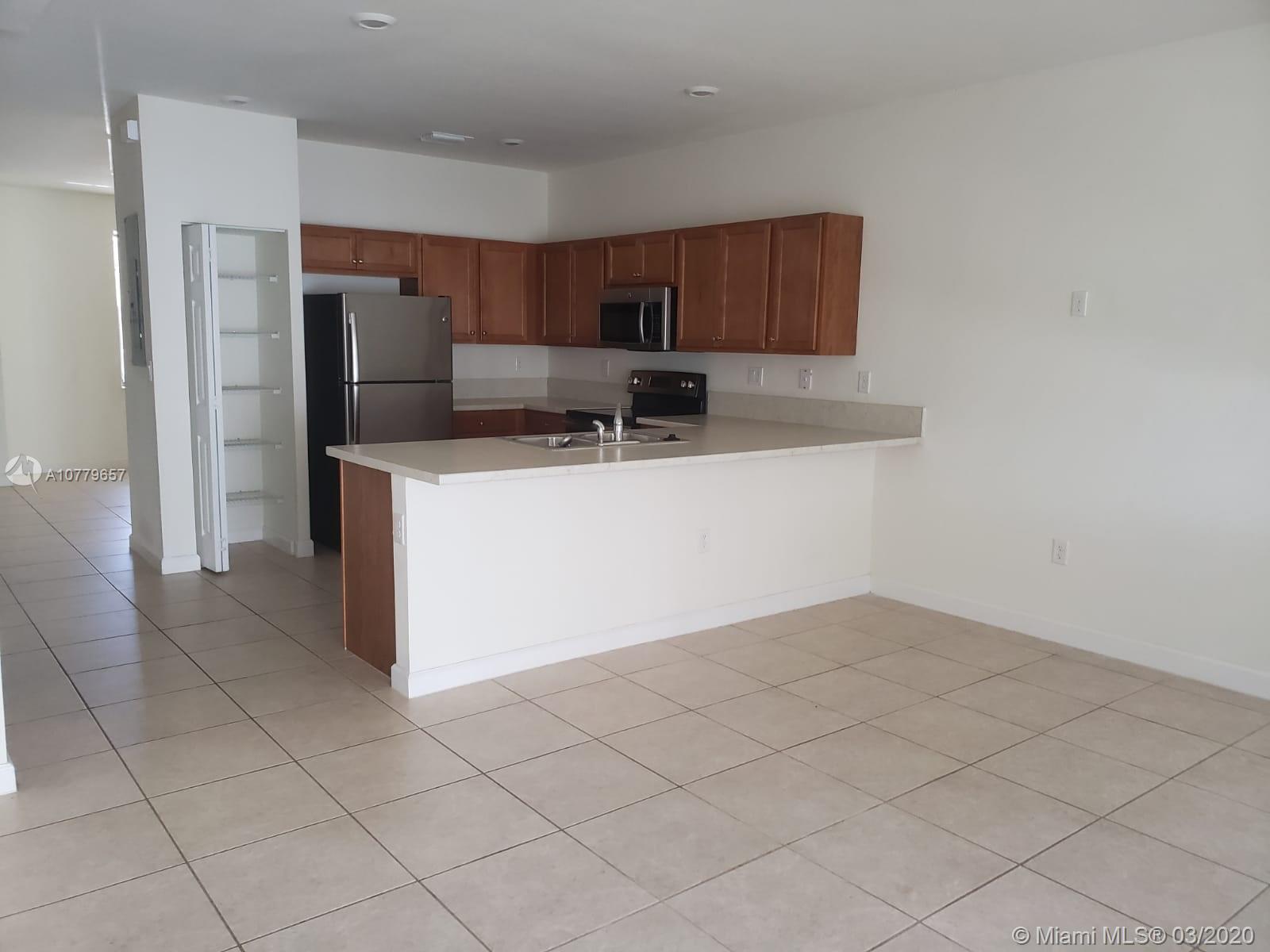 Hialeah, FL 33018,9362 W 33rd Ln #9362