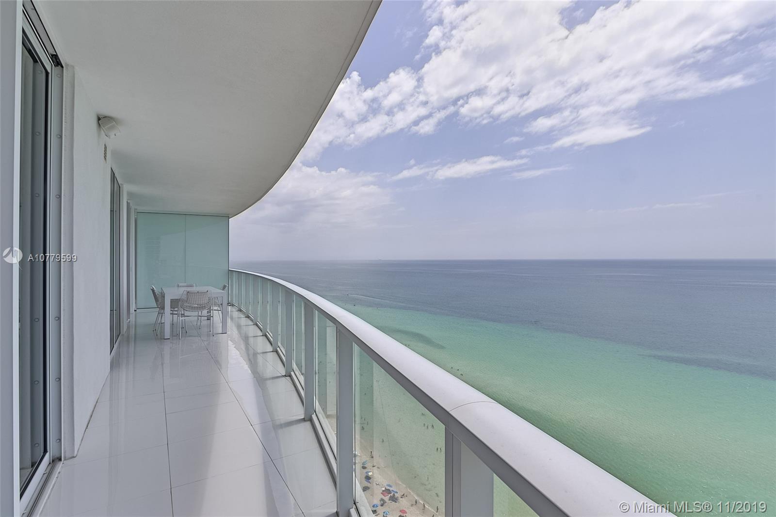 Hollywood, FL 33019,3951 S Ocean Dr #2101