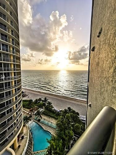 Sunny Isles Beach, FL 33160,17315 Collins #1206