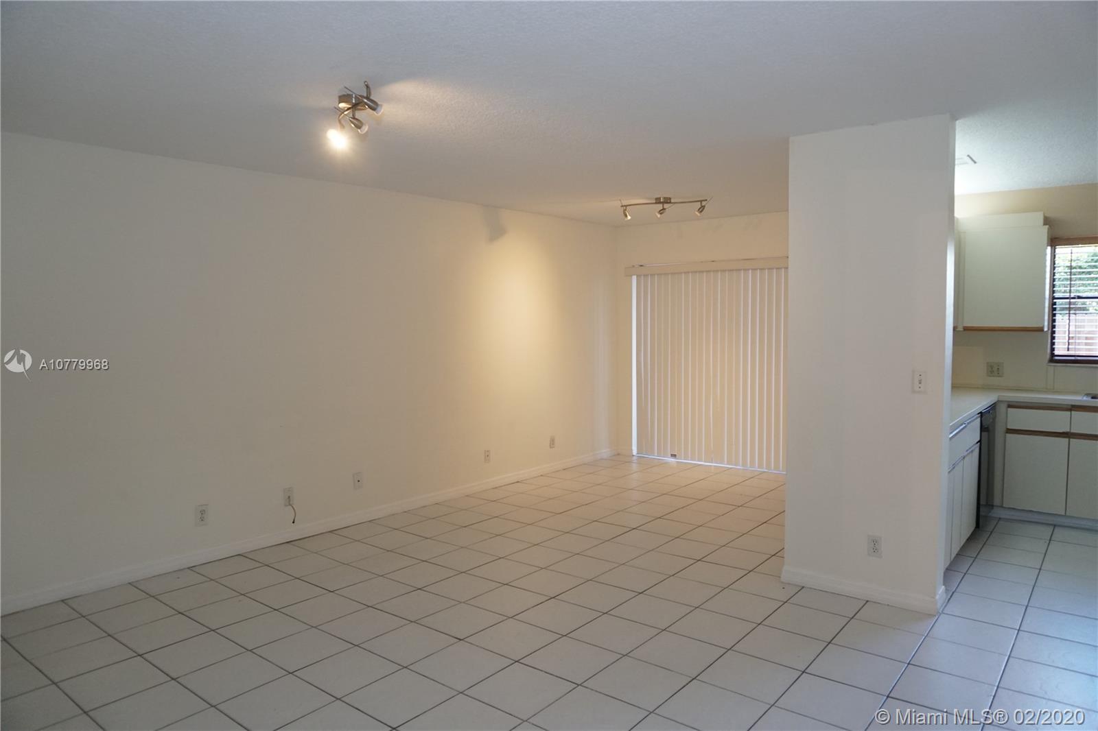 Pembroke Pines, FL 33025,1630 SW 120th Ave #1630