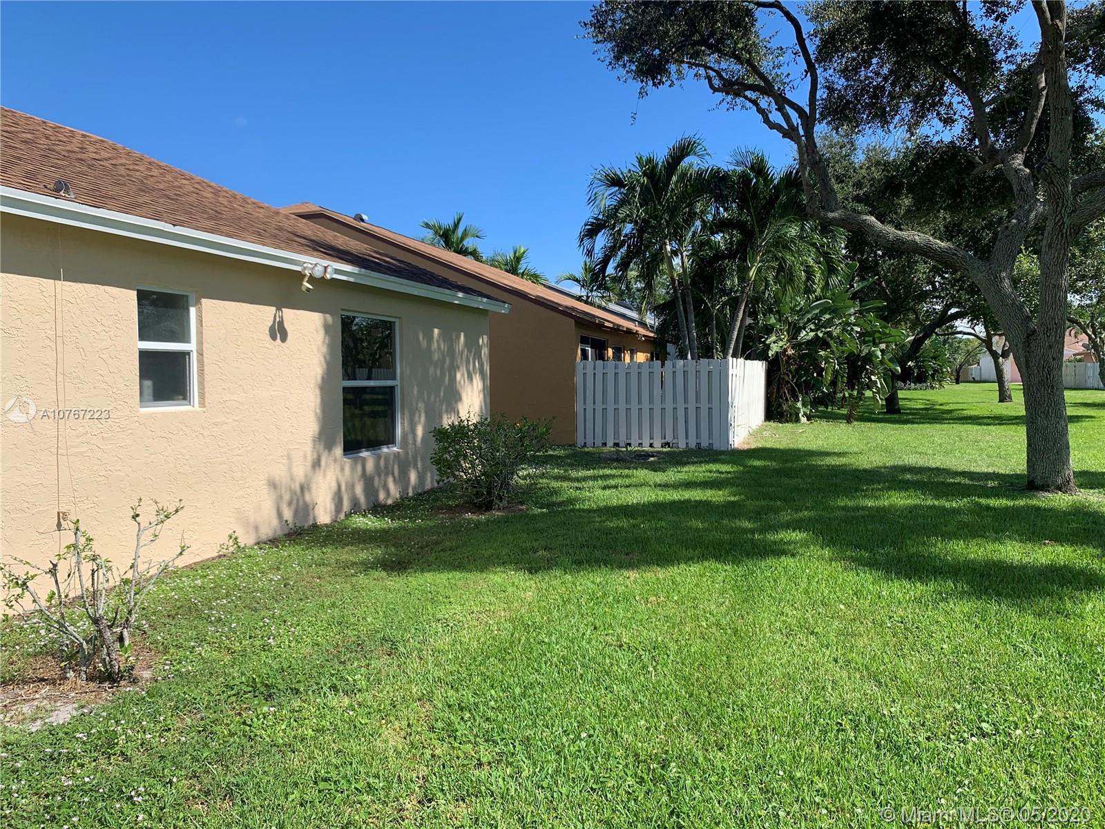 Boynton Beach, FL 33426,2 Seaford Pl