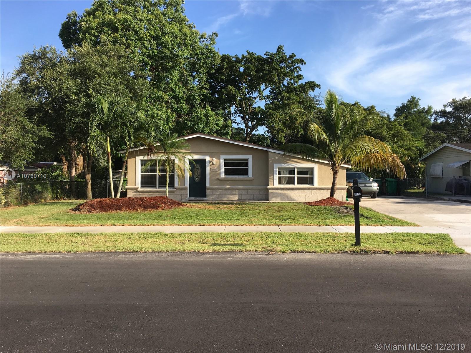 6220 SW 41st St, Davie, FL 33314