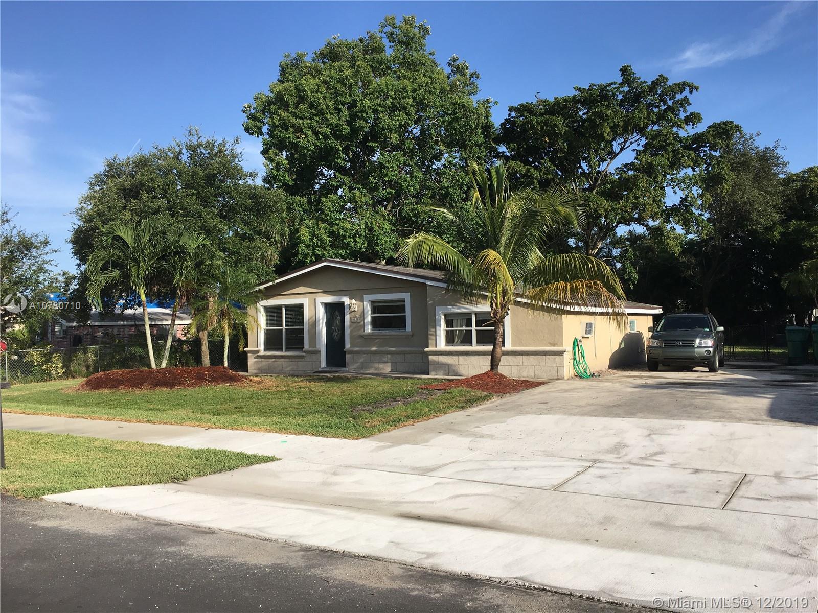 Davie, FL 33314,6220 SW 41st St