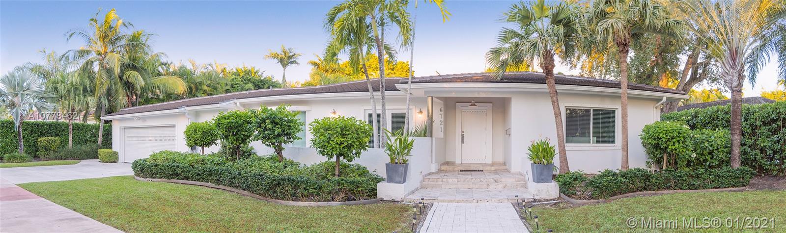 6721 Riviera Dr, Coral Gables, FL 33146