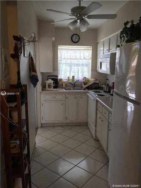 201 NE 14th Ave #4B, Hallandale, FL 33009