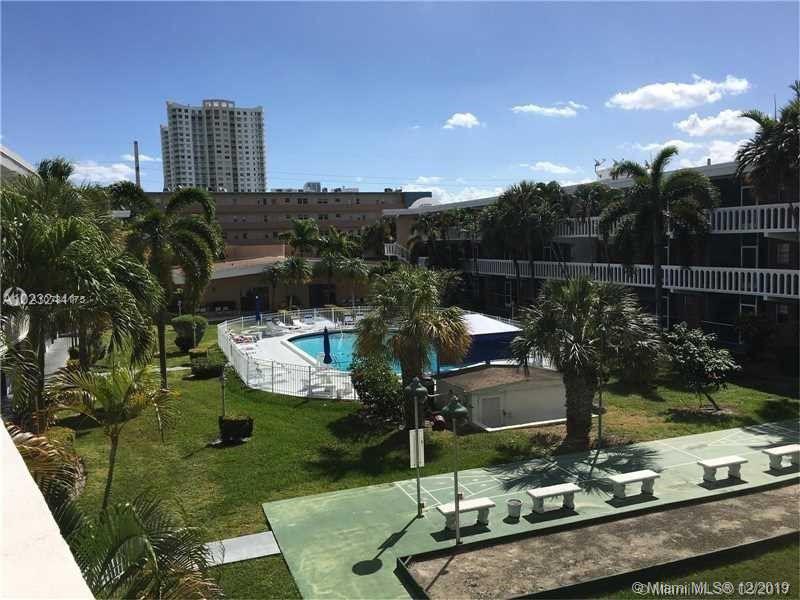 201 NE 14th Ave #4B, Hallandale, FL 33009