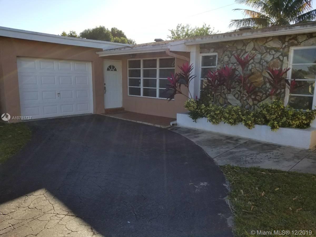 8642 Claridge Dr, Miramar, FL 33025