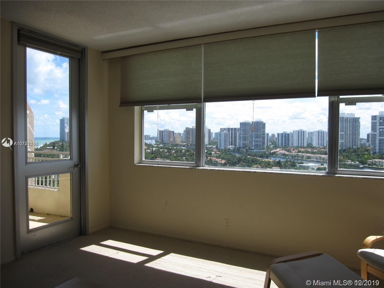 3180 S Ocean Dr #PH1722, Hallandale Beach, FL 33009