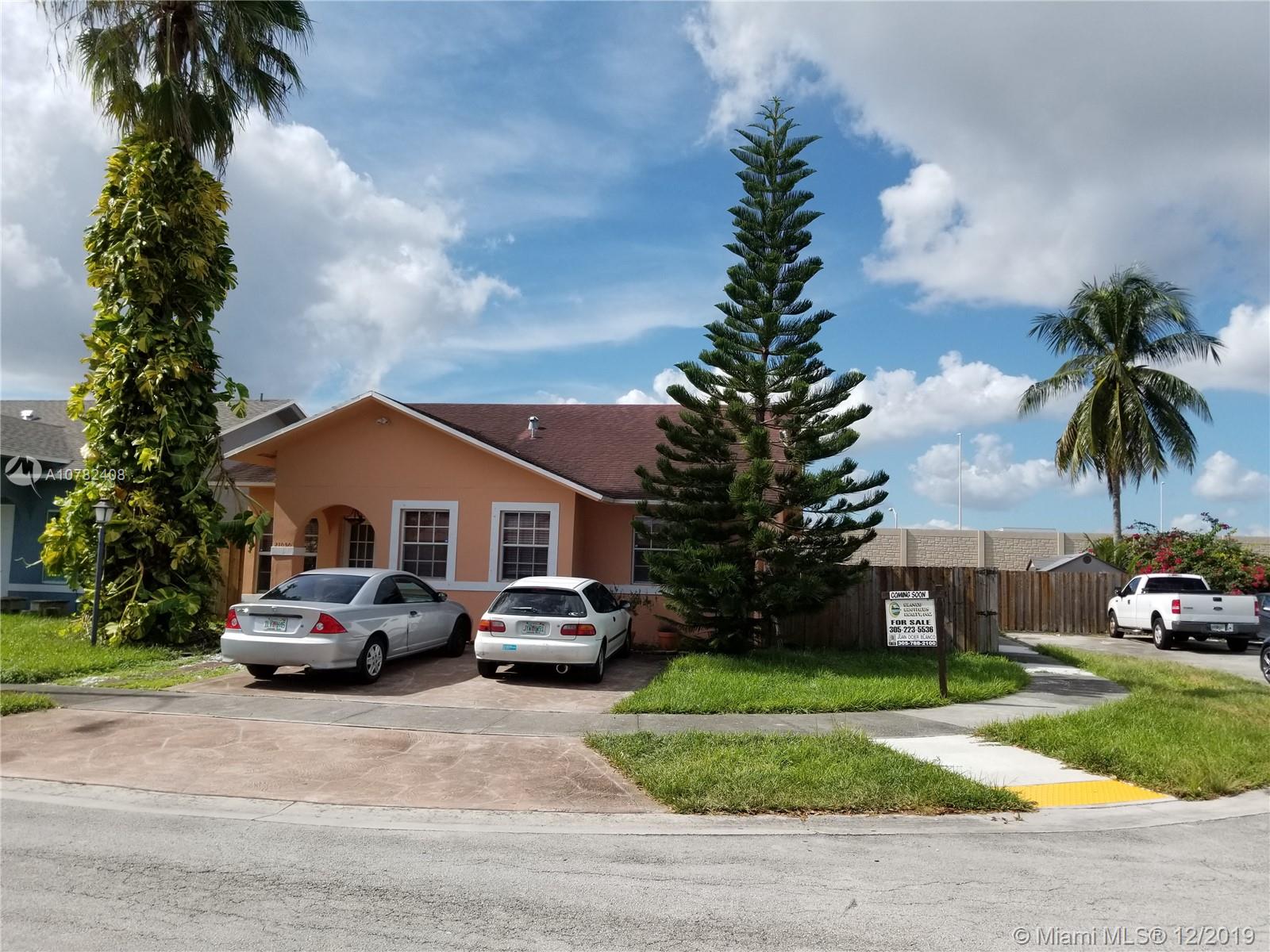 21050 SW 104th Pl, Cutler Bay, FL 33189