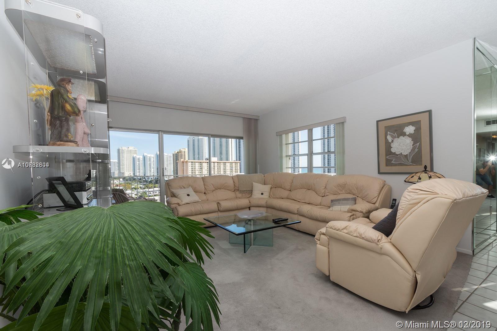 Sunny Isles Beach, FL 33160,300 Bayview Dr #1415