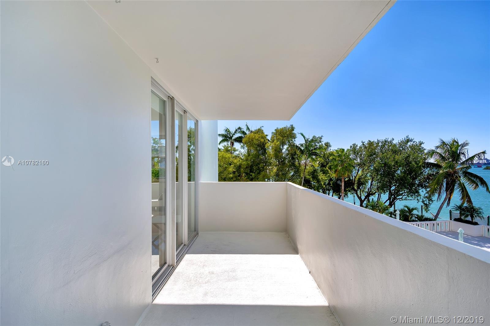 Miami Beach, FL 33139,5 Island Ave #3D