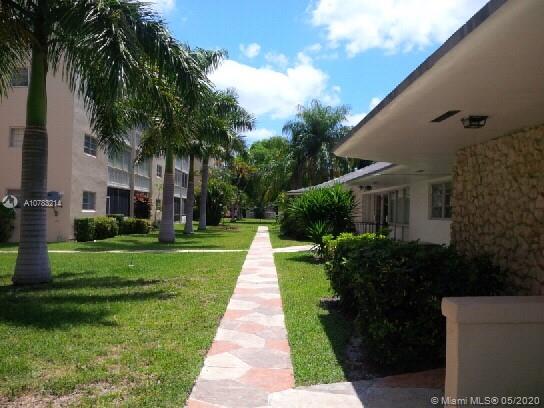 Hallandale Beach, FL 33009,233 NE 14th Ave #407