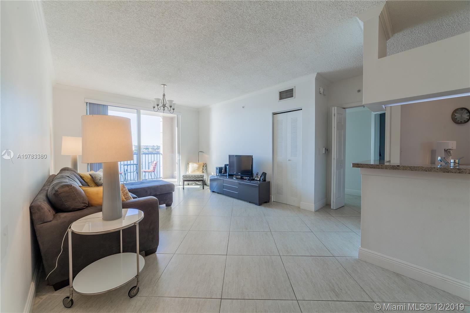 Sunny Isles Beach, FL 33160,17100 N Bay Rd #1206