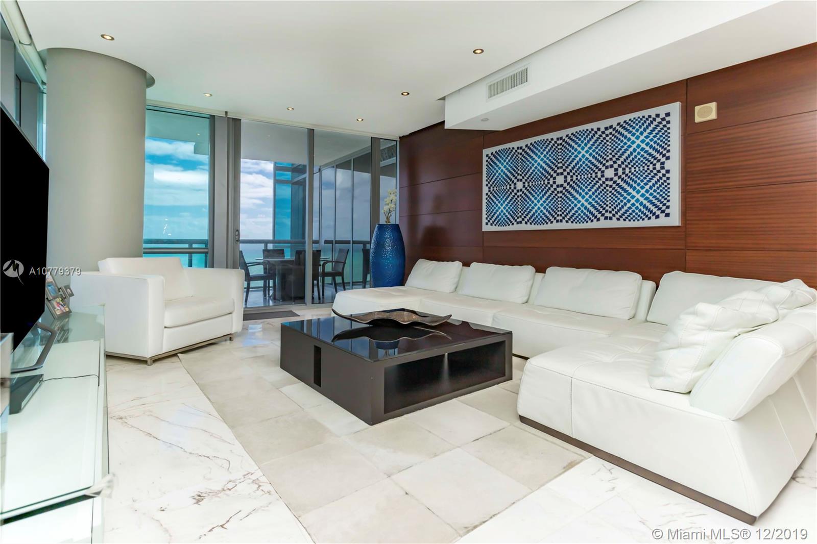 Sunny Isles Beach, FL 33160,17121 Collins Ave #2008