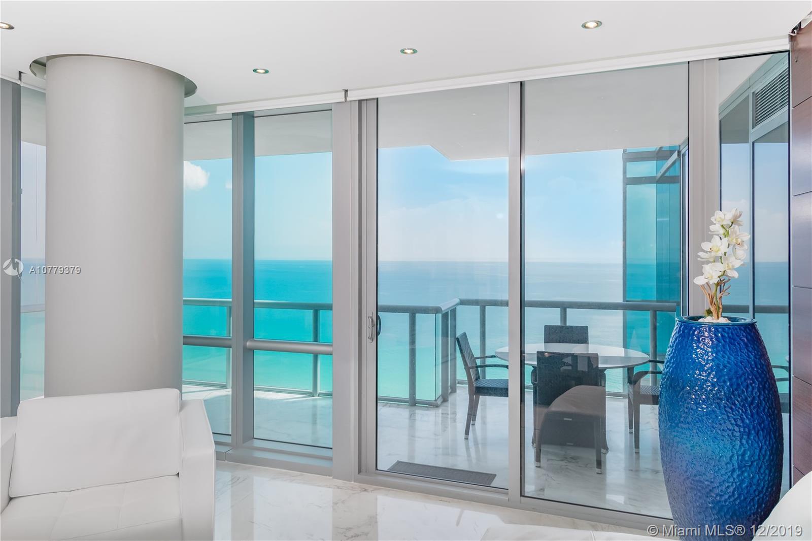 Sunny Isles Beach, FL 33160,17121 Collins Ave #2008