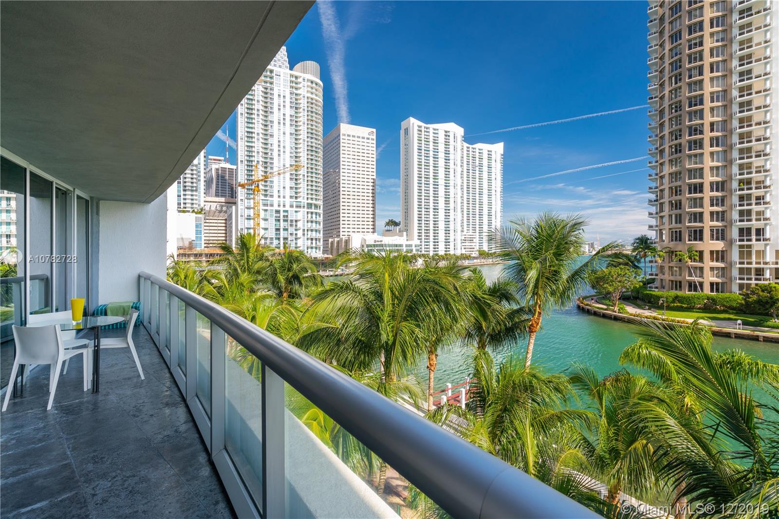 465 Brickell Ave #418, Miami, FL 33131