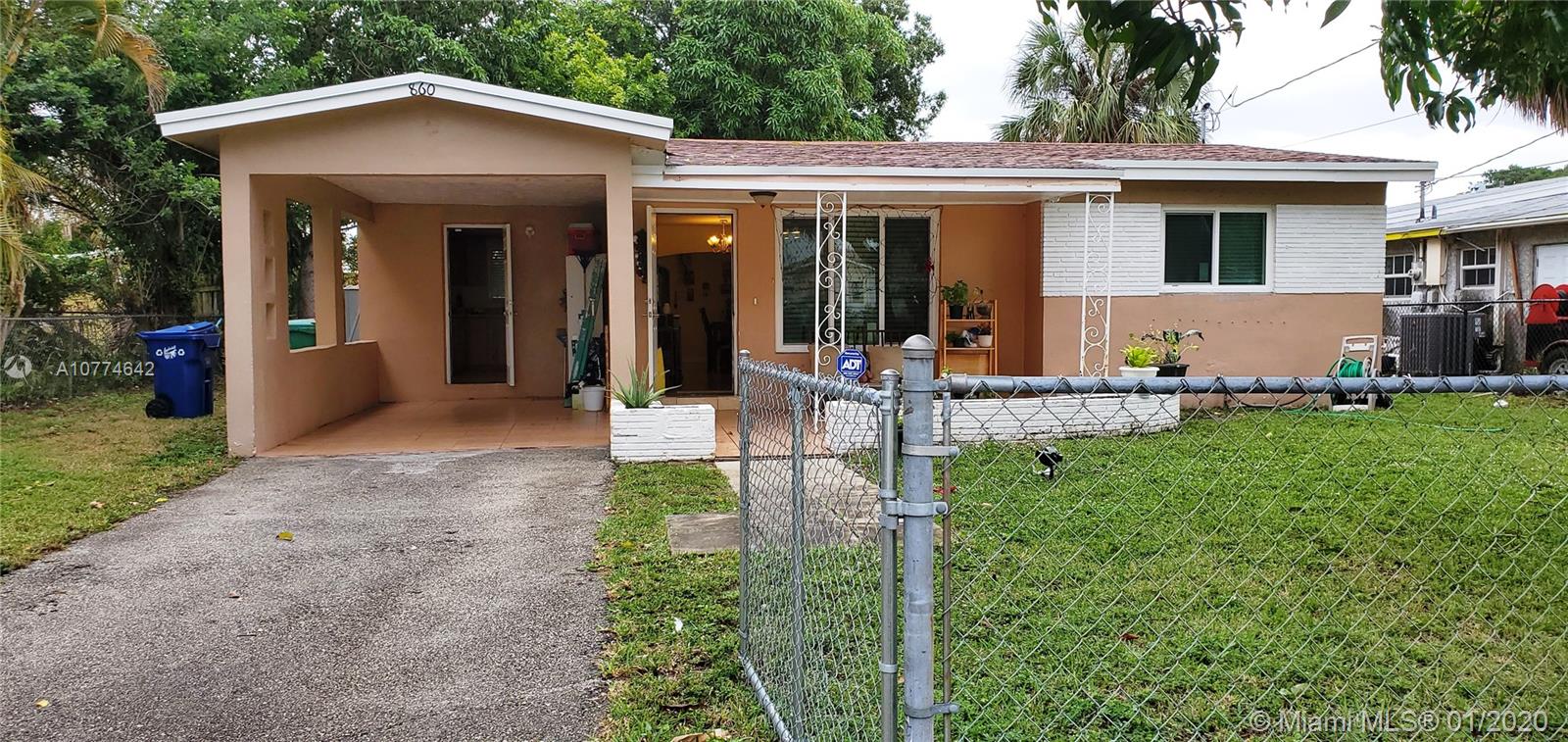 860 NW 38th Ave, Lauderhill, FL 33311